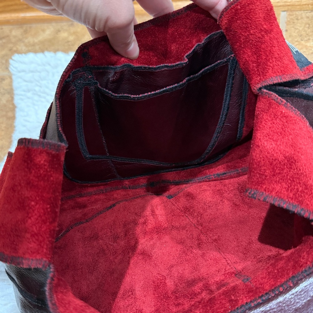 ‼️SOLD‼️(h(om)e) Heather Hambrecht Shoulder Bag Burgundy Organic Distressed - Picture 12 of 14